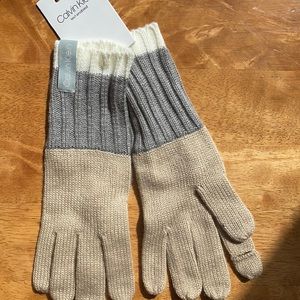Gloves Calvin Klein